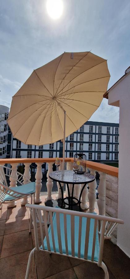 Apartmani Eladora ビオグラード・ナ・モル エクステリア 写真
